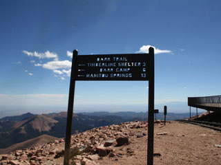 Sign at the top of the Pikes Peak Barr Trail